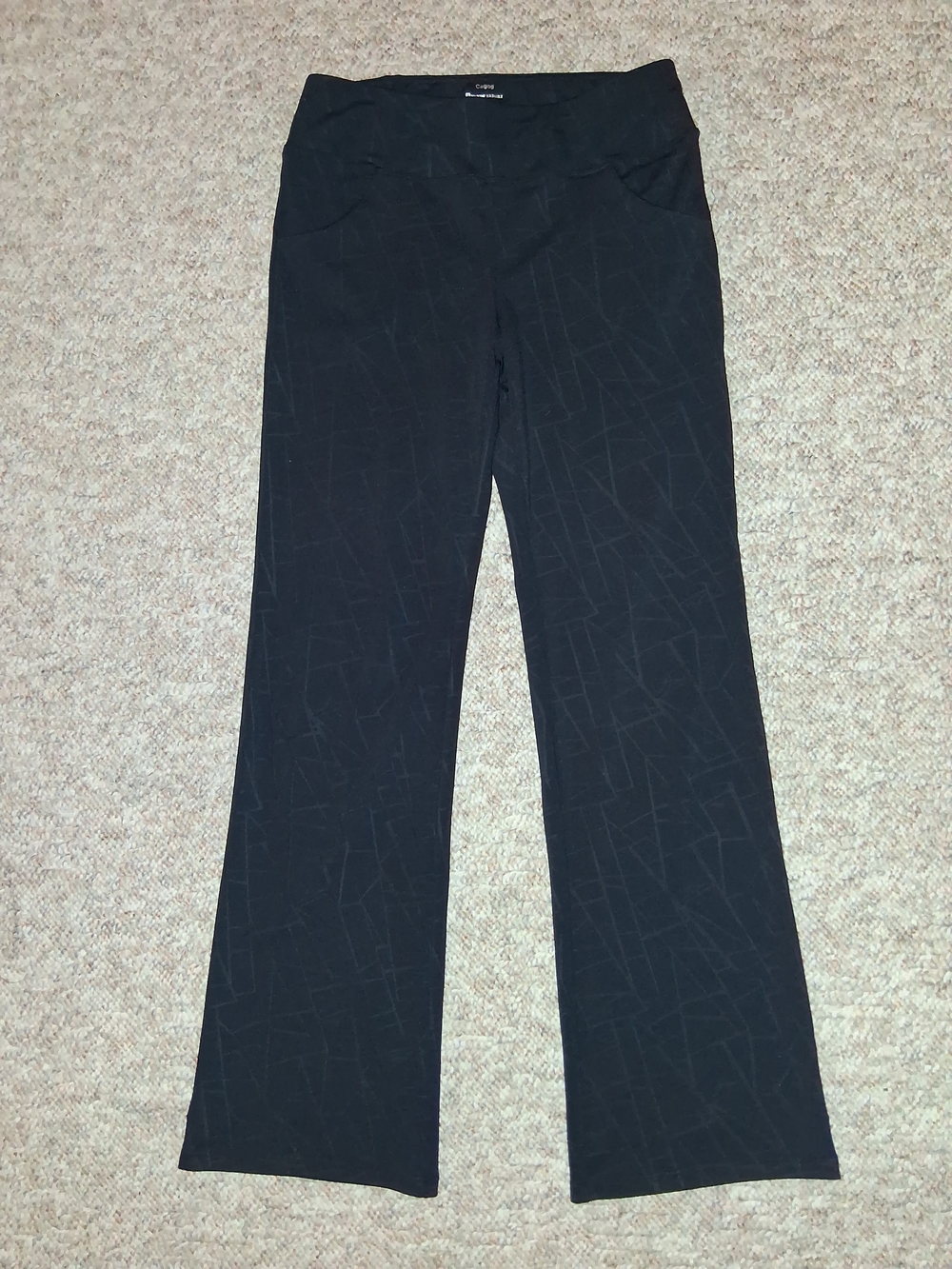 Cagog Flared Bootleg Yoga Pants-Black Abstract - Size M